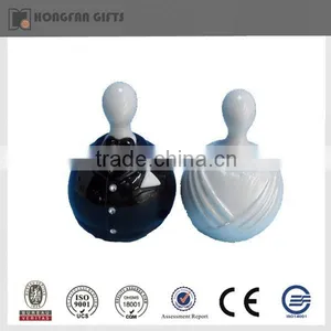 Cute Ceramic Couple Valentine Souvenir thumbnail-1