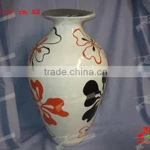 Hand-drawing White Vase thumbnail-1