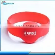 RFID Silicone NFC Wristband With High Performance for Identification thumbnail-1