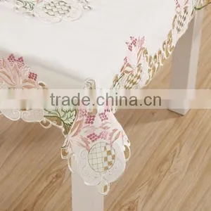 Good Quality Hand Made Embroidery Table Linen thumbnail-2
