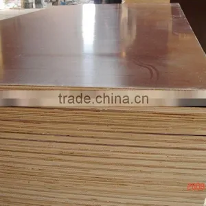 High Quality 18mm Black/Brown Film Faced Plywood for Construction From Linyi China thumbnail-3