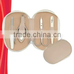 Manicure Set thumbnail-1