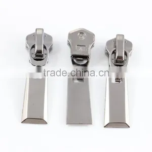 Technical Fashion Glossy Metal Zipper Slider Wholesale OEM Zipper Slider thumbnail-4