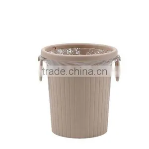 Circular Waste Bin With Clips and Handle thumbnail-1