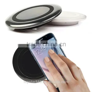 Standard Universal Qi Wireless Portable Charger Pad for IPhones Samsung and Other Smartphones thumbnail-1