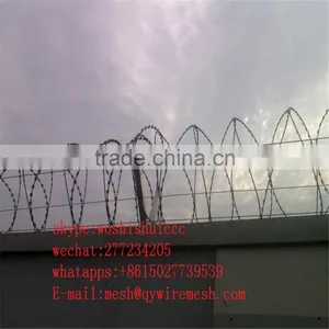 2017 High Quality Galvanized Welded Razor Wire Mesh/Blade Concertina Razor Barbed Wire Export thumbnail-6