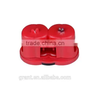 Shark Sharpens Kitchen Knife Sharpener thumbnail-3