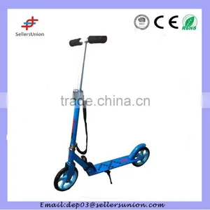Mini Kick Scooter thumbnail-1