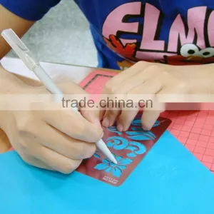 Plastic Art Knife Hot Knife New Innovative Stationery Product thumbnail-5