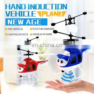 Dropshipping 8188 2CH Infrared Sensor Hand Induction Mini Helicopter With LED Light thumbnail-4
