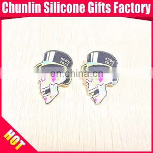 High Quality Enamel Lapel Pin thumbnail-4