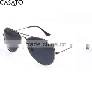 Fashionable Sunglasses for Men Women OEM thumbnail-3