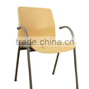 Kids Plastic Chair thumbnail-1
