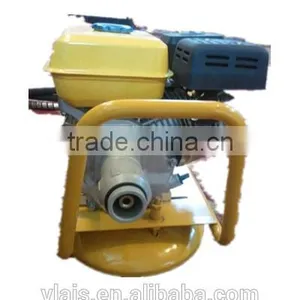 Robin Concrete Vibrator EY20, Portable 5.5HP Concrete Vibrator thumbnail-1