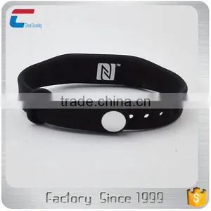 2017 New Style MIFARE Classic 1K 13.56mhz Silicone Rfid Smart Wristband 2017 thumbnail-2