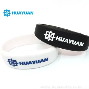 Upmarket 13.56MHz NFC Contactless Smart Bracelet RFID Silicone Wristband for Waterpark thumbnail-3