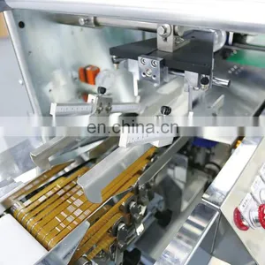 Compact Small Horizontal Flow Wrapper BIscuits /Cookies /Crackers/Brownies/Cake 3-Side Seal Plastic Pouch Pillow Packing Machine thumbnail-4