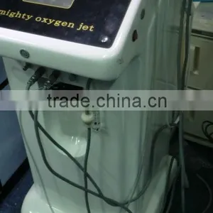 Guangzhou Hot and New Water&oxygen Jet Beauty Equipment thumbnail-3