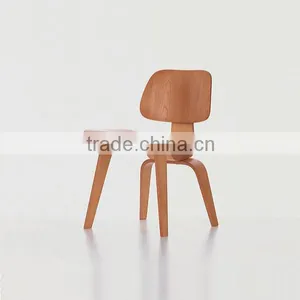 Herman Miller Molded Plywood Dining Chair (3019-L) thumbnail-1