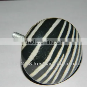 Knobs thumbnail-1
