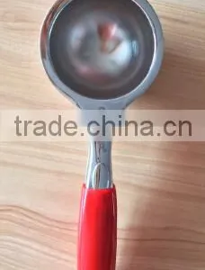 Premium Quality Stainless Steel Lemon Squeezer With Silicone Handles thumbnail-4