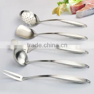 5-Piece Stainless Steel Kitchen Cooking Utensils With Hollow Handle thumbnail-3