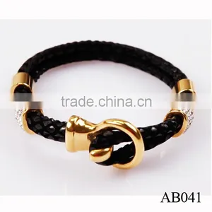 New Arrival Magnet Bracelet With Skull Stainless Steel Charm Bracelet thumbnail-3