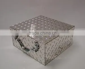 Hot!Beautiful Appearance Aluminum Alloy Tool Box With Lid,OEM Manufacture Direct thumbnail-1