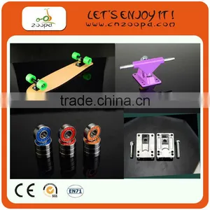 4 Wheels Maple Skateboard thumbnail-1