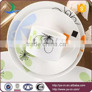 Modern Porcelain Wedding Crockery With Best Quality Dinner Set thumbnail-2