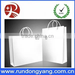 White Paper Bag With Handle for Packing Gift From Guangdong Factory thumbnail-1
