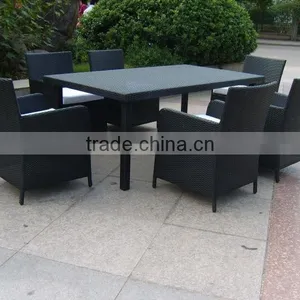 Outdoor Rattan Dining Set thumbnail-3
