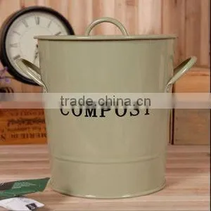 Galvanized Compost Bucket With Lid thumbnail-1