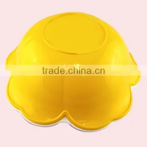 Two Layers Plastic Plum Blossom Shape Kitchen Sieve thumbnail-6