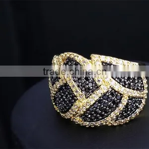 Exclusive Design Black & White Contrast Jewelry White Gold Cocktail Party CZ Ring thumbnail-6