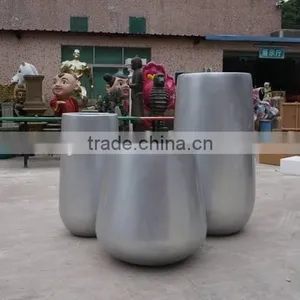 Fiberglass Christmas Flower Pots thumbnail-4