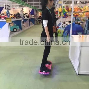 Portable Electric Skateboard thumbnail-1