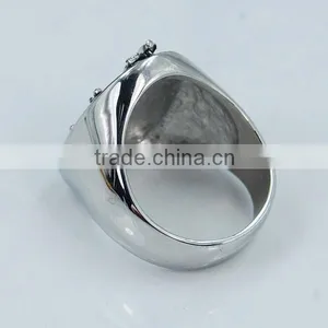Skull and Crossbones Rings thumbnail-5