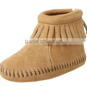 BYTCO Little Peanut Crib Shoe Back Flap Bootie (Infant) thumbnail-1