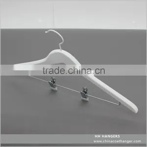 Natural Wooden Clips Garment Hotel Anti Theft Ring Wood Hospitality Coat Hanger thumbnail-4