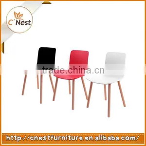 2014 Design Plastic Coffee Room Wooden Legs Chairs thumbnail-1