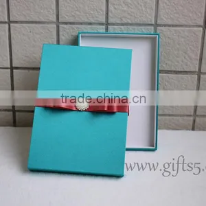 Handmade Wedding Invitations Gift Box With Ribbon thumbnail-2