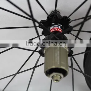 Best-selling Toray Full Carbon 60mm Road Bicycle Carbon Wheels,carbon Bike Wheels Clincher and Tubular thumbnail-4