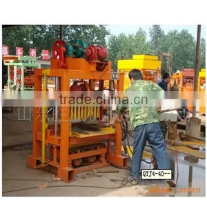 QTJ4-40 Mold Vibration Semi Automatic Concrete Hollow Block Making Machine in Guangzhou thumbnail-6