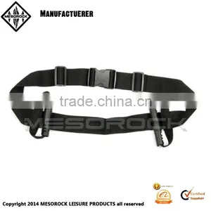 Motorcycle Rider Hold Tight thumbnail-1