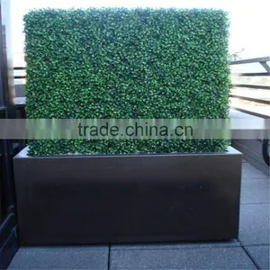 China Wholesale Many Size Artificial Plastic Boxwood Hedge Ornaments for Decorative thumbnail-5