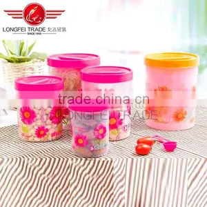 Rubbermaid Easy Find Lid Food Storage Container, BPA-Free Plastic thumbnail-1