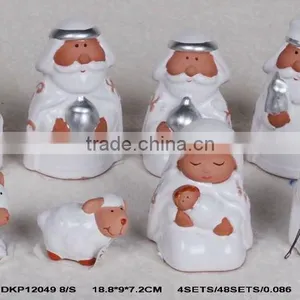 Ceramic Manger Group 12049 thumbnail-1