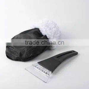 Glove Ice Scraper thumbnail-6