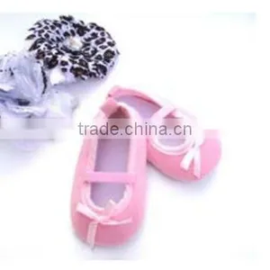 2016 New Design High Quality Boutique Soft Baby Sole Shoes thumbnail-3